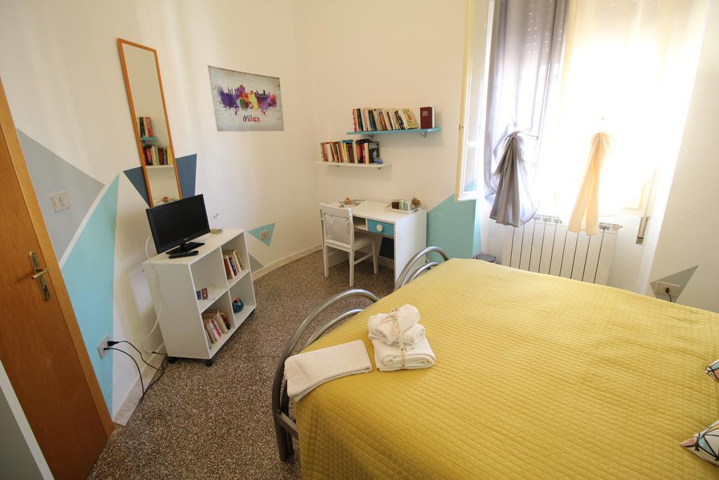 Bed 'N Books Bed and Breakfast Sassari Exterior foto
