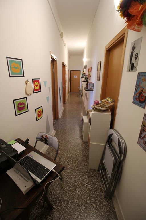 Bed 'N Books Bed and Breakfast Sassari Exterior foto