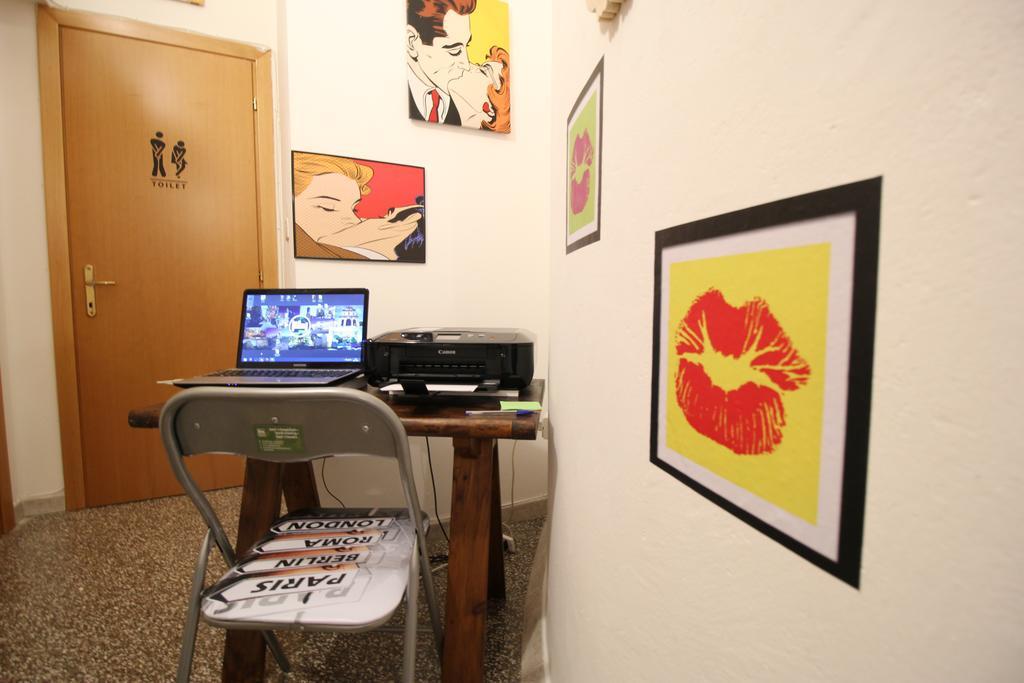Bed 'N Books Bed and Breakfast Sassari Exterior foto