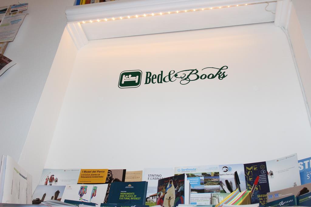 Bed 'N Books Bed and Breakfast Sassari Exterior foto