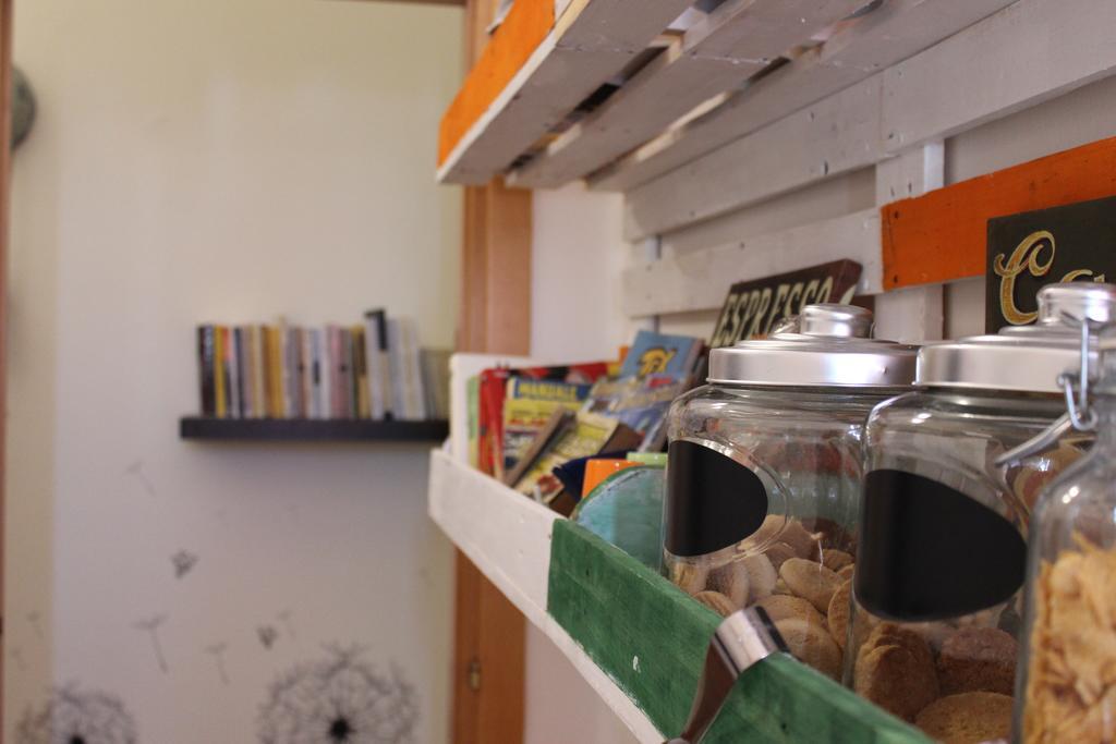 Bed 'N Books Bed and Breakfast Sassari Exterior foto
